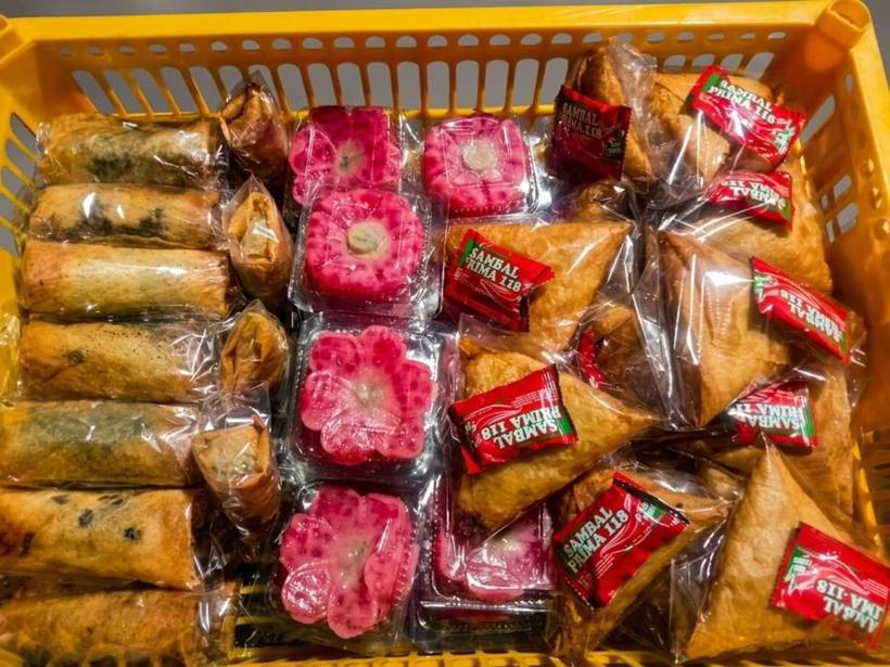 Aneka Jajanan — Kedai Ulfa Nganjuk