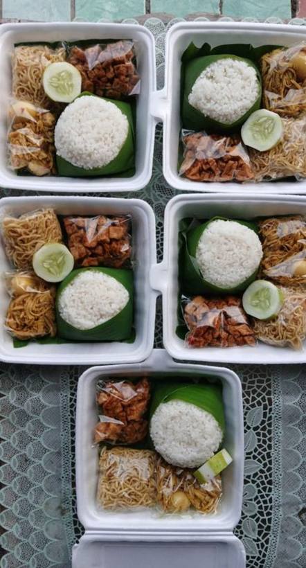 Nasi Kotak Tradisional — Kedai Ulfa Nganjuk